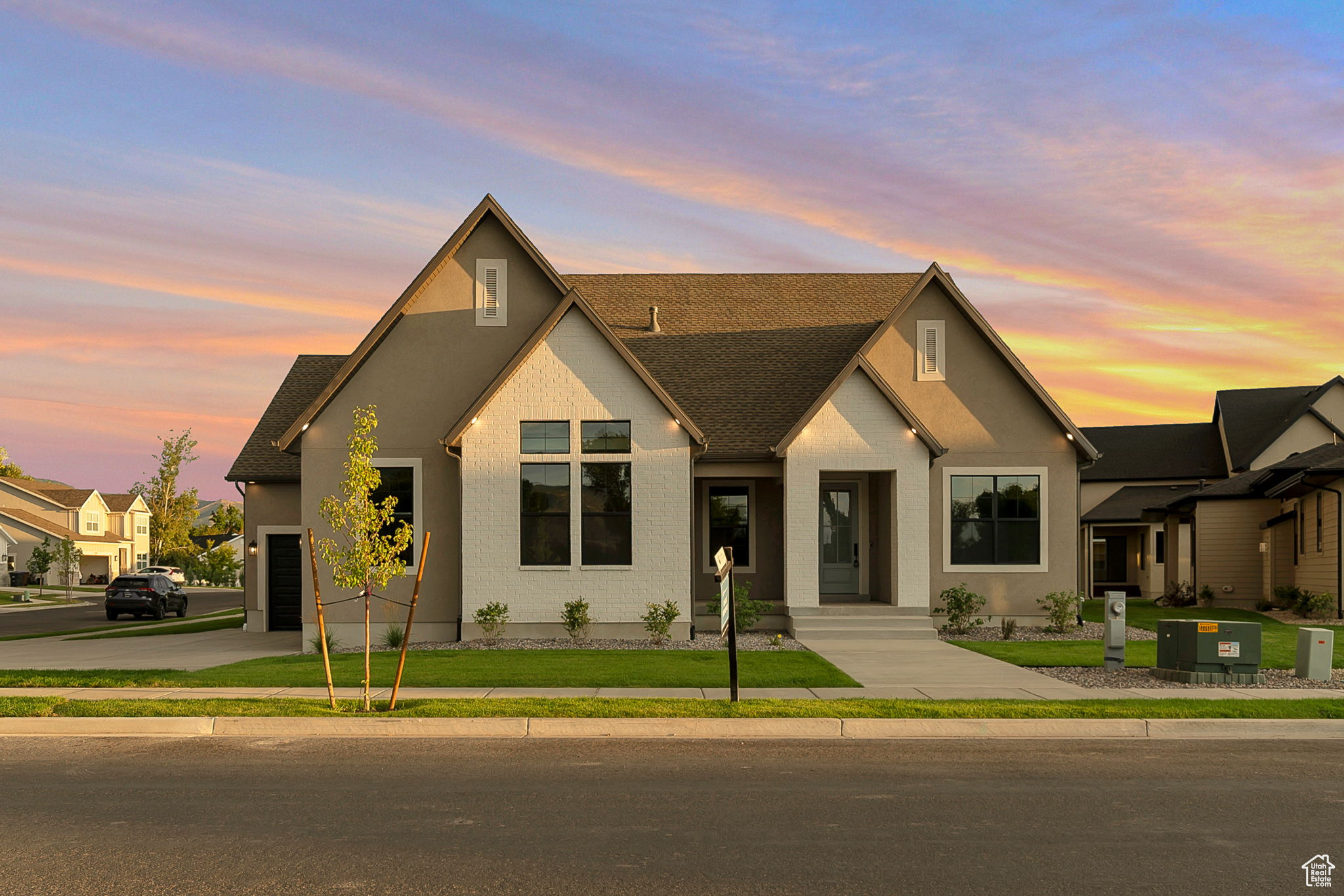 SUMMERHILL LANE - Residential