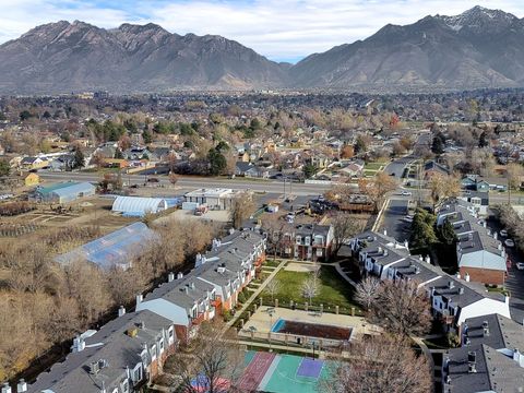 Tiny photo for 651 E WILLIAMSBURG CIR S, Sandy, UT 84070 (MLS # 2124581)