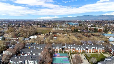 Tiny photo for 651 E WILLIAMSBURG CIR S, Sandy, UT 84070 (MLS # 2124581)