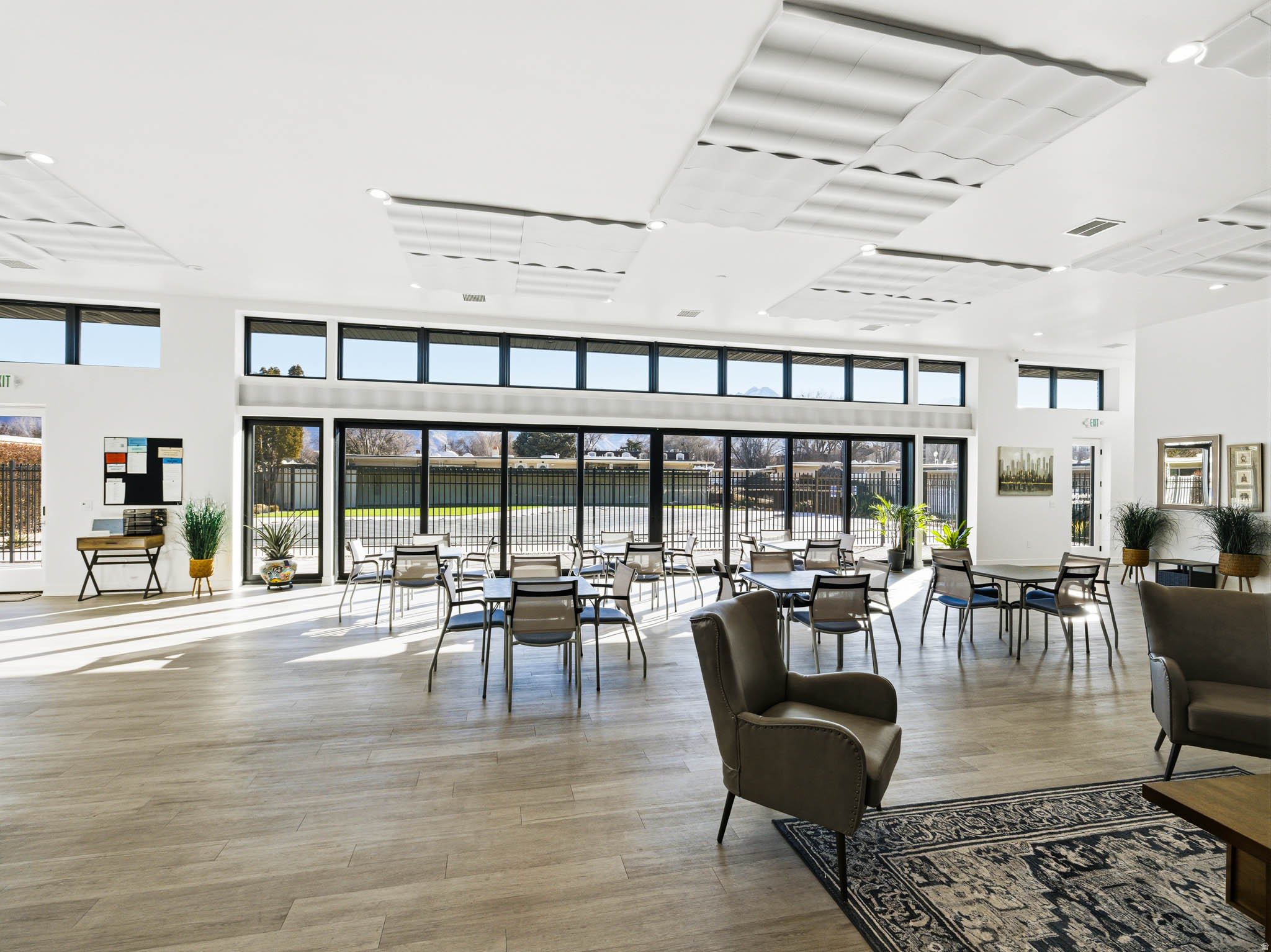 CAPRI PARK - Residential