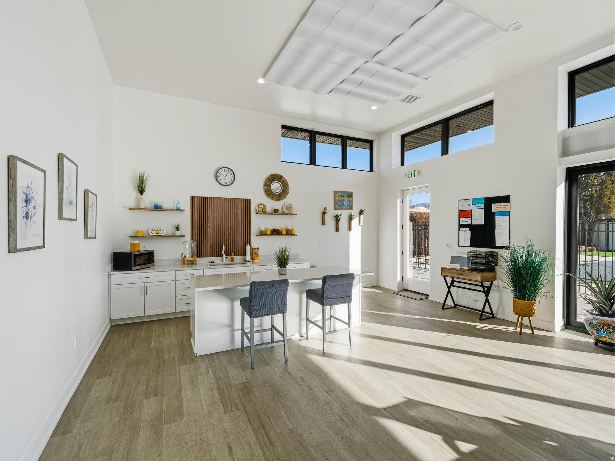 CAPRI PARK - Residential