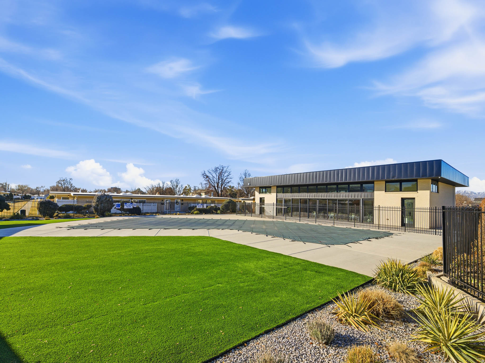 CAPRI PARK - Residential