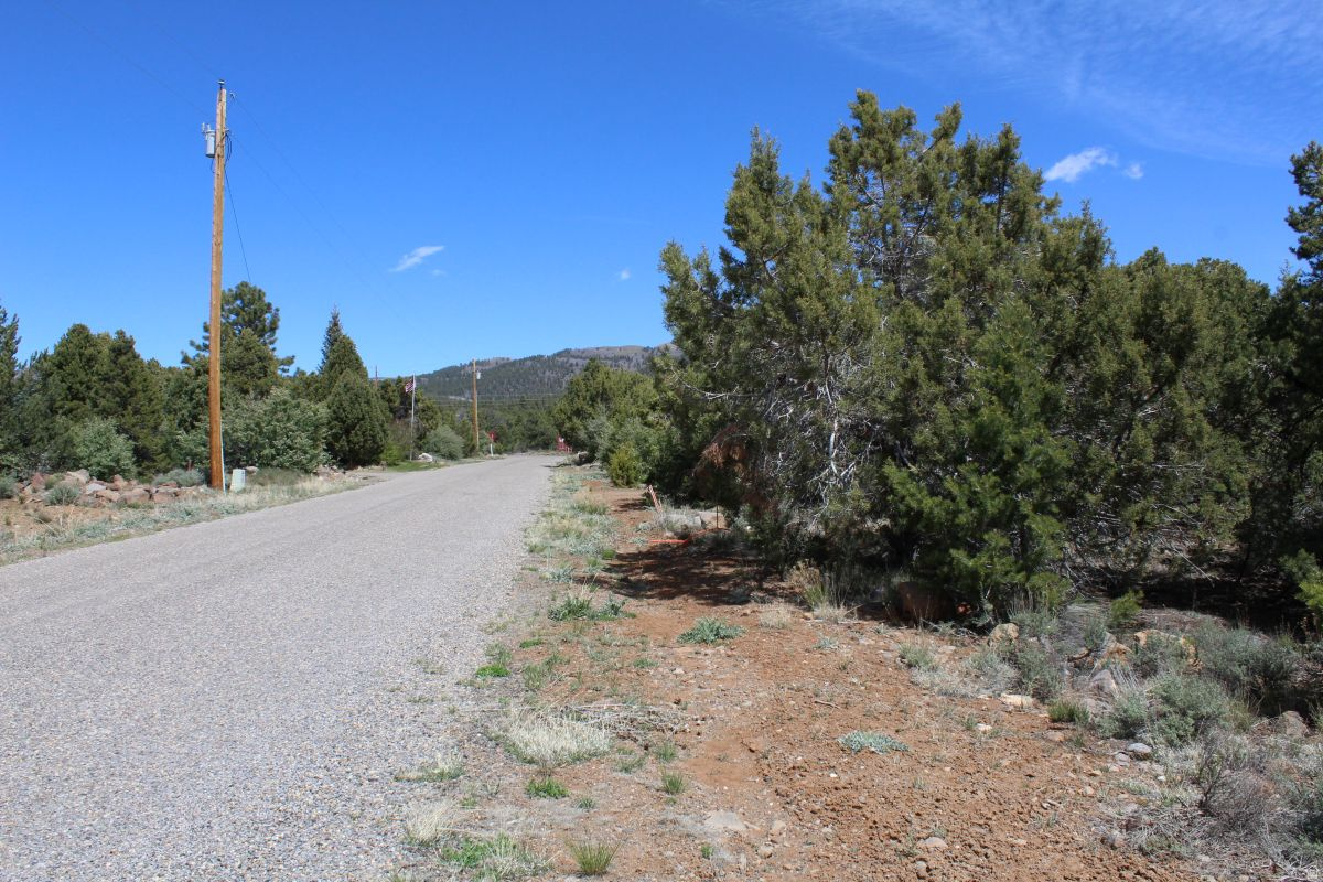 BOULDER KING ESTATES - Land