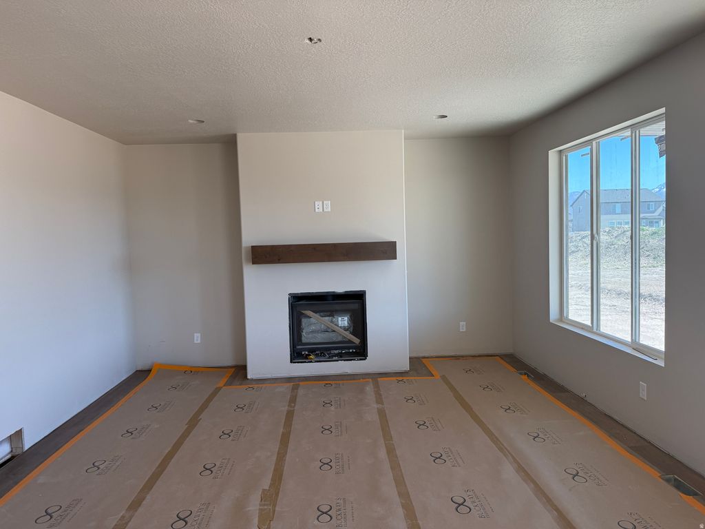 Photo of 2213 W 3025 S, West Haven, UT 84401 (MLS # 2145609)