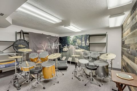 Tiny photo for 7300 E 200 S, Huntsville, UT 84317 (MLS # 2155152)