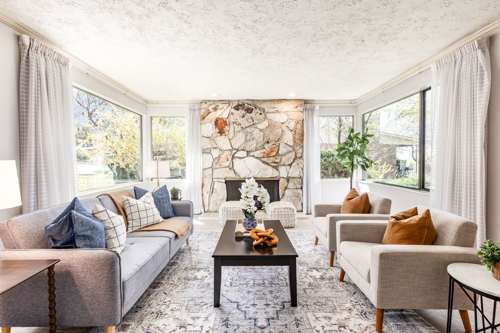 Photo of 3612 E AURORA CIR S, Salt Lake City, UT 84124 (MLS # 2148823)