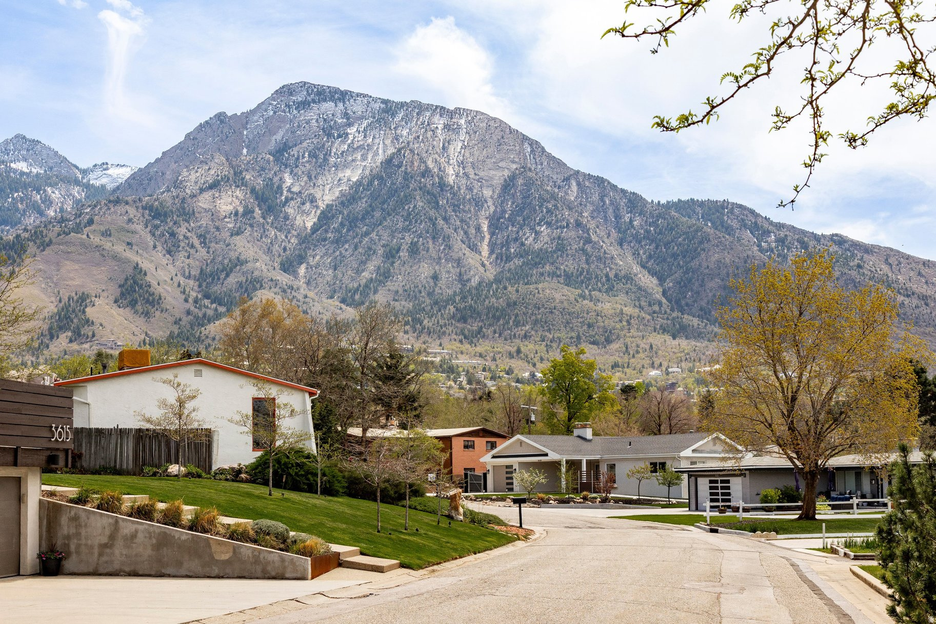 MT OLYMPUS ACRES SUB - Residential