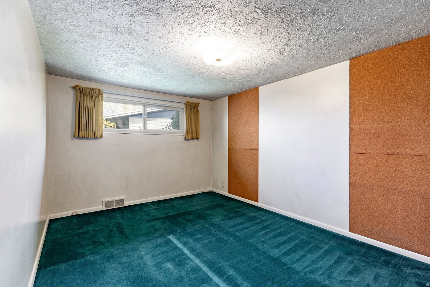 MT OLYMPUS ACRES SUB - Residential