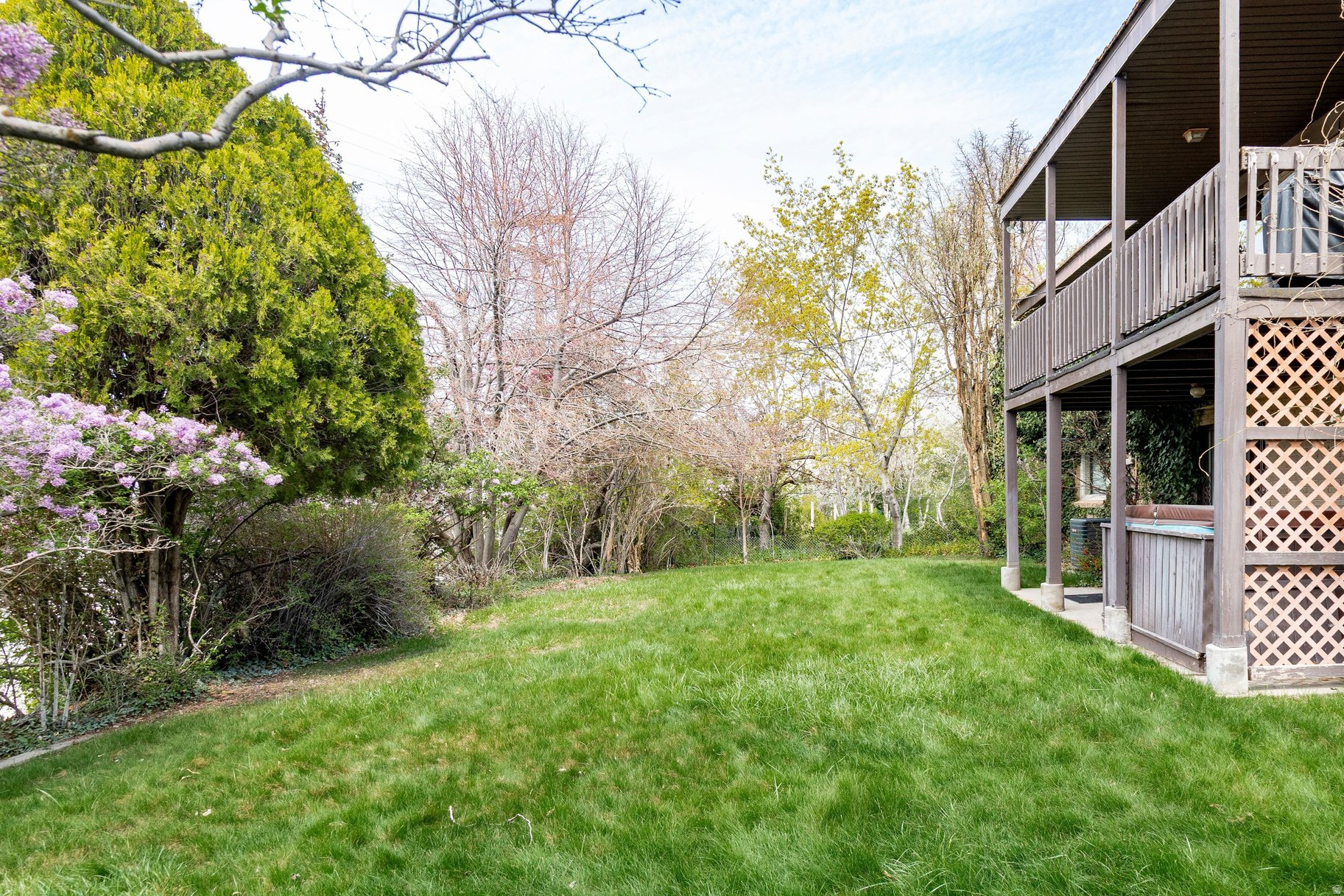 MT OLYMPUS ACRES SUB - Residential