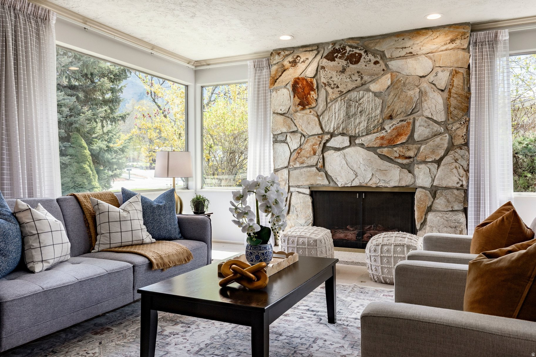 MT OLYMPUS ACRES SUB - Residential