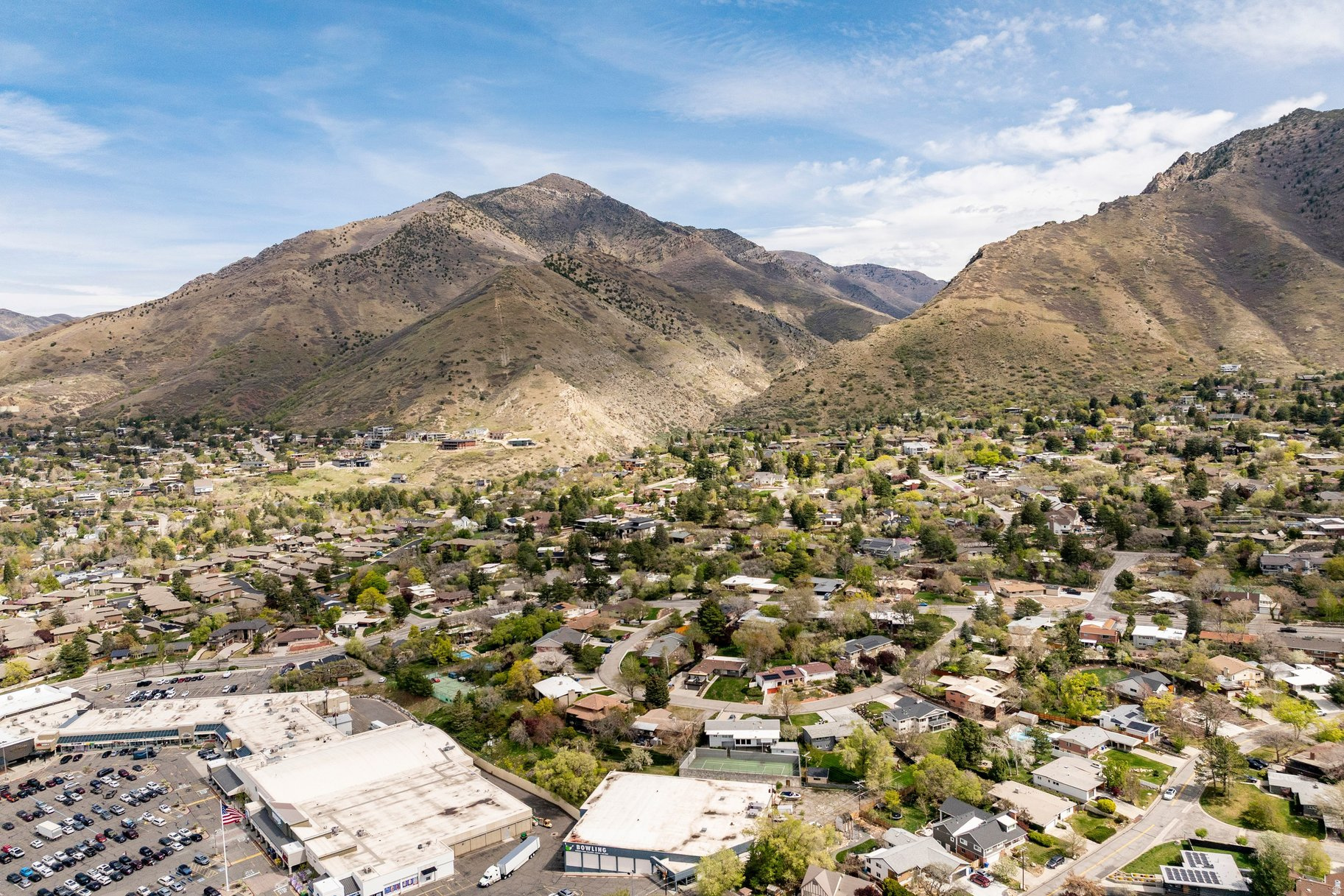 MT OLYMPUS ACRES SUB - Residential