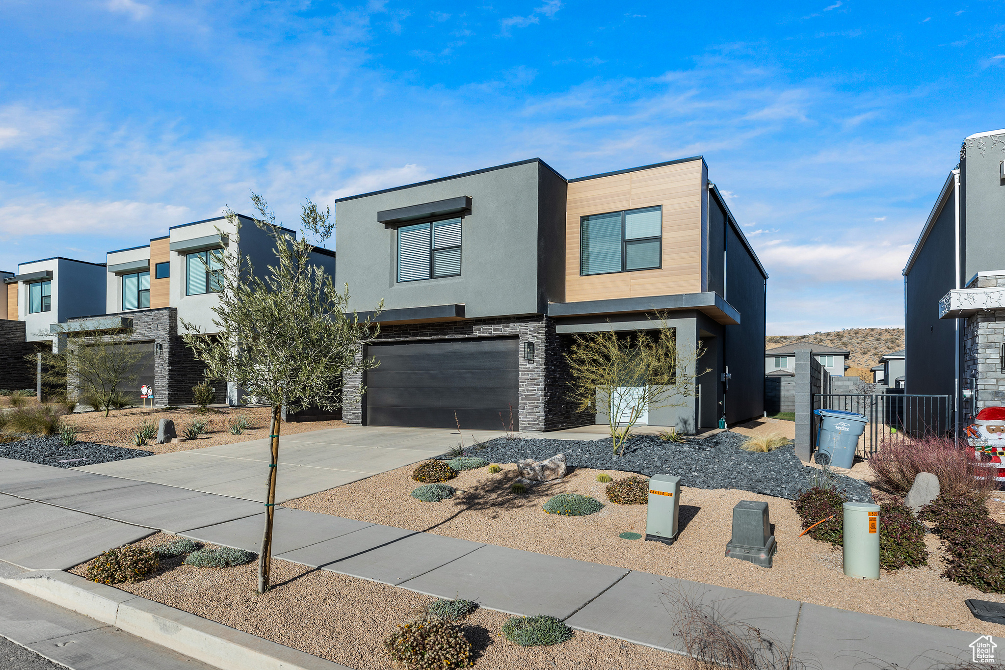 1526 S Wagon Box Way, Washington, Utah image 3