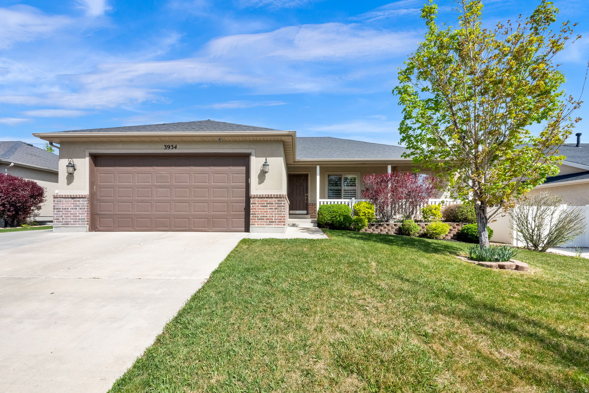 SAND DUNES CONDOMINIUM PHASE 1 - Residential