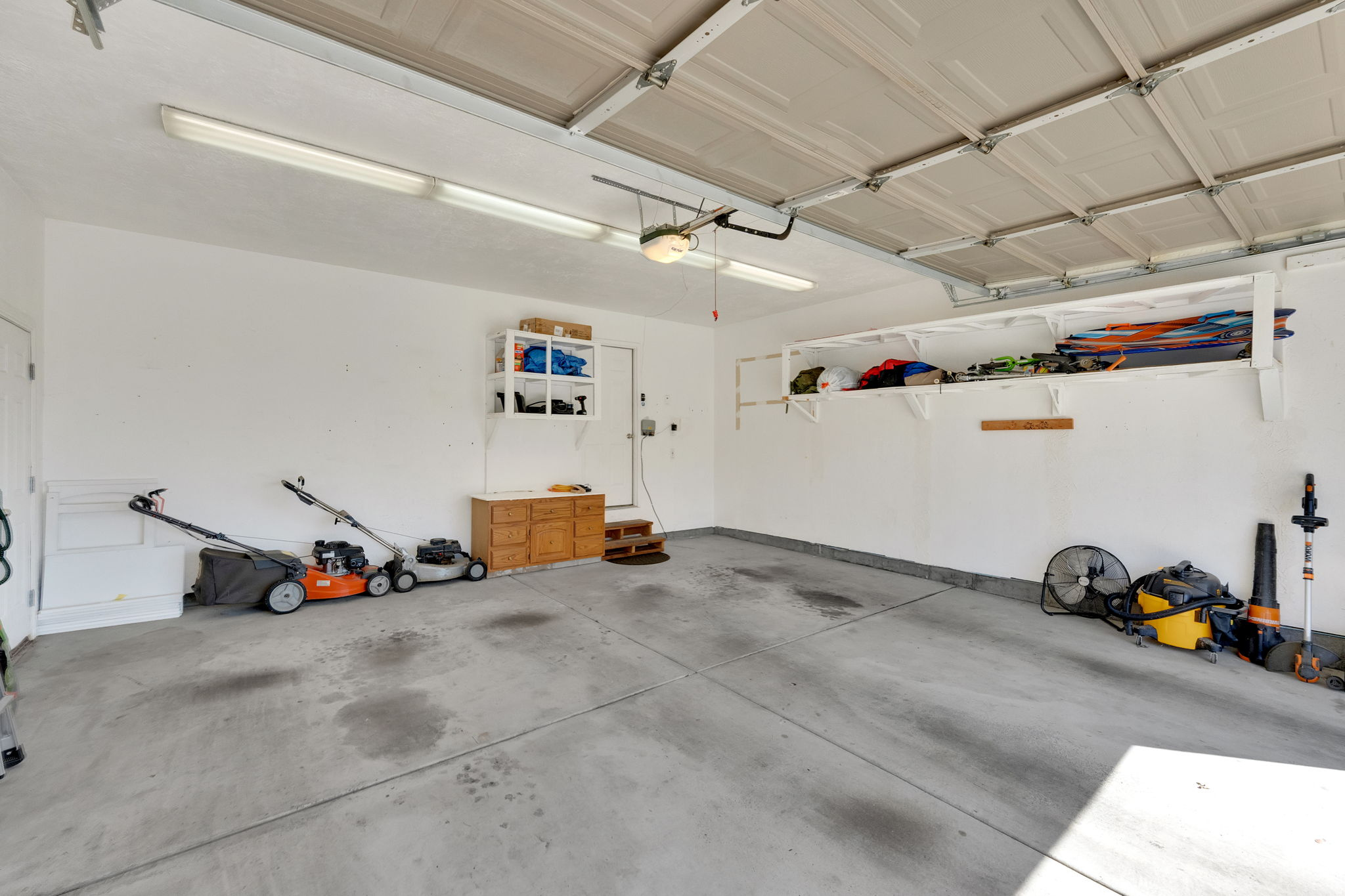 SAND DUNES CONDOMINIUM PHASE 1 - Residential