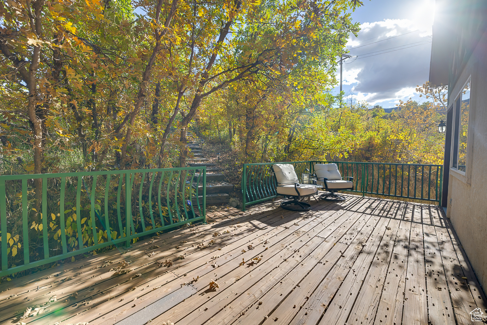 SWISS OAKS CONDOMINI - Residential
