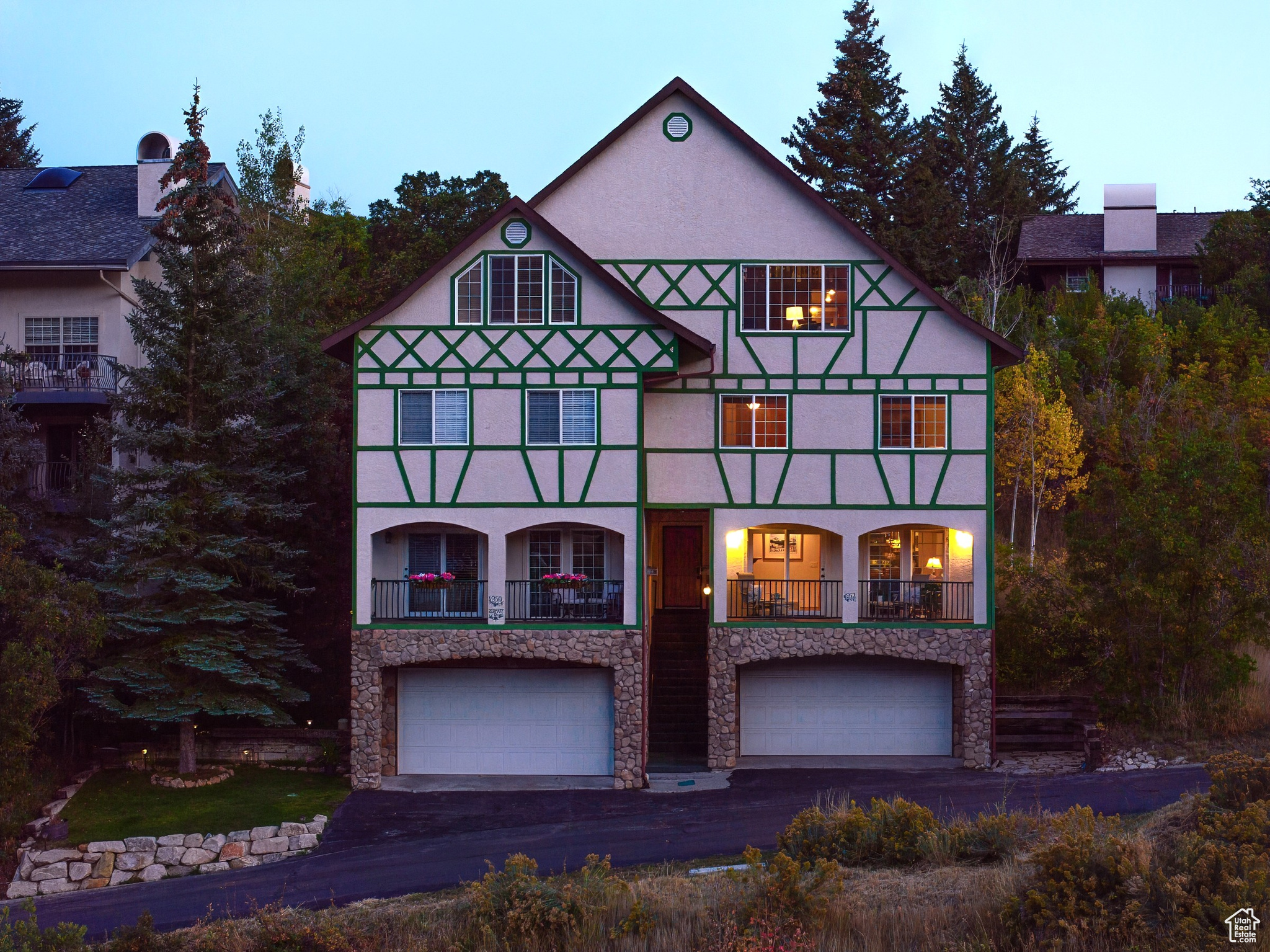 SWISS OAKS CONDOMINI - Residential