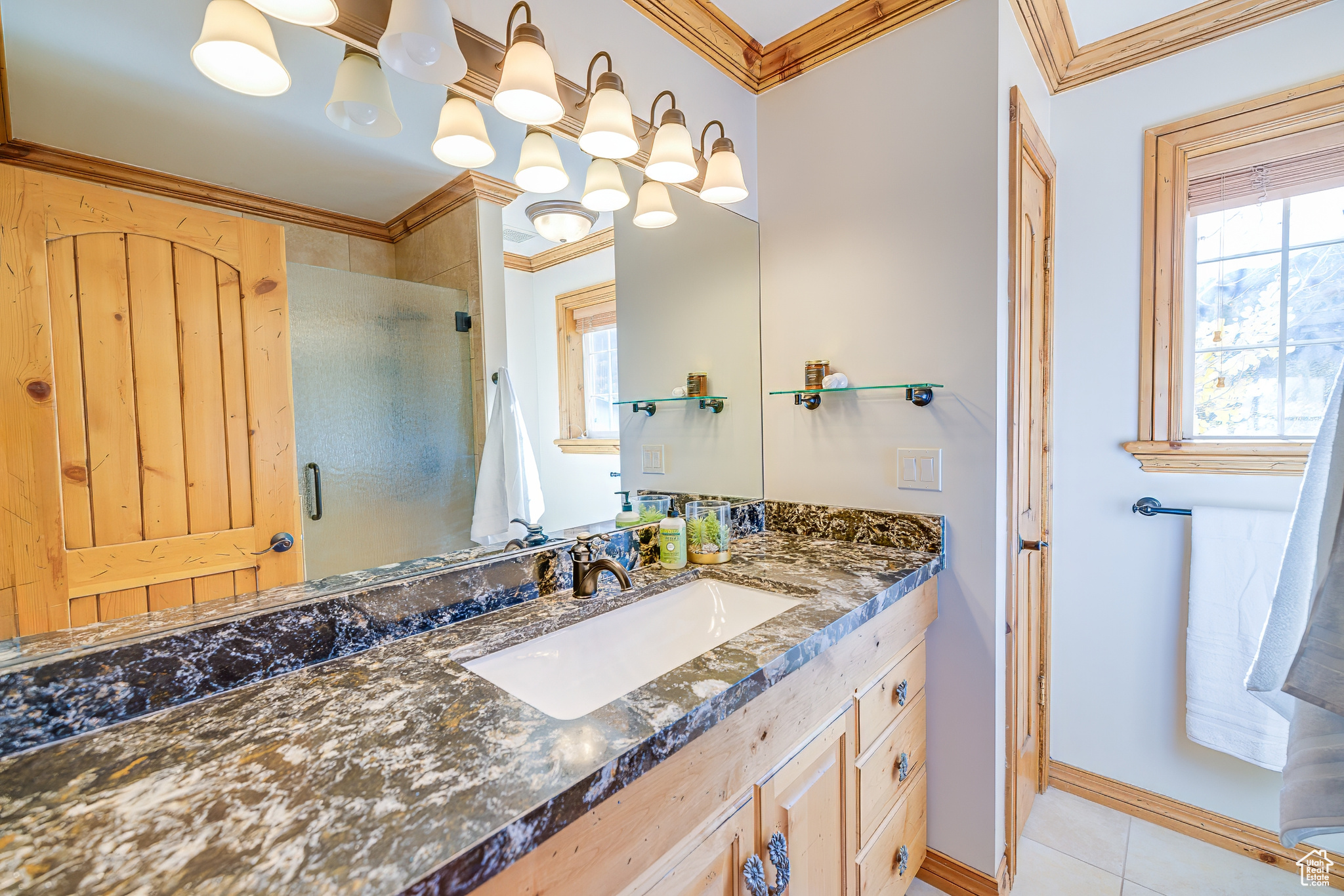 SWISS OAKS CONDOMINI - Residential