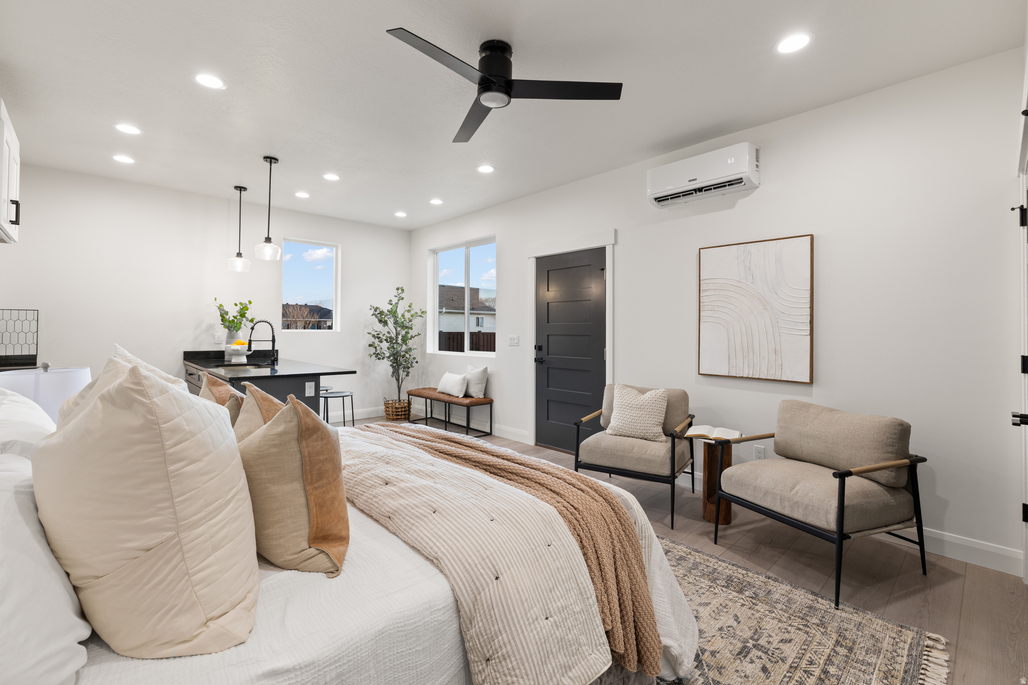 HUNTINGTON FARMS - Residential