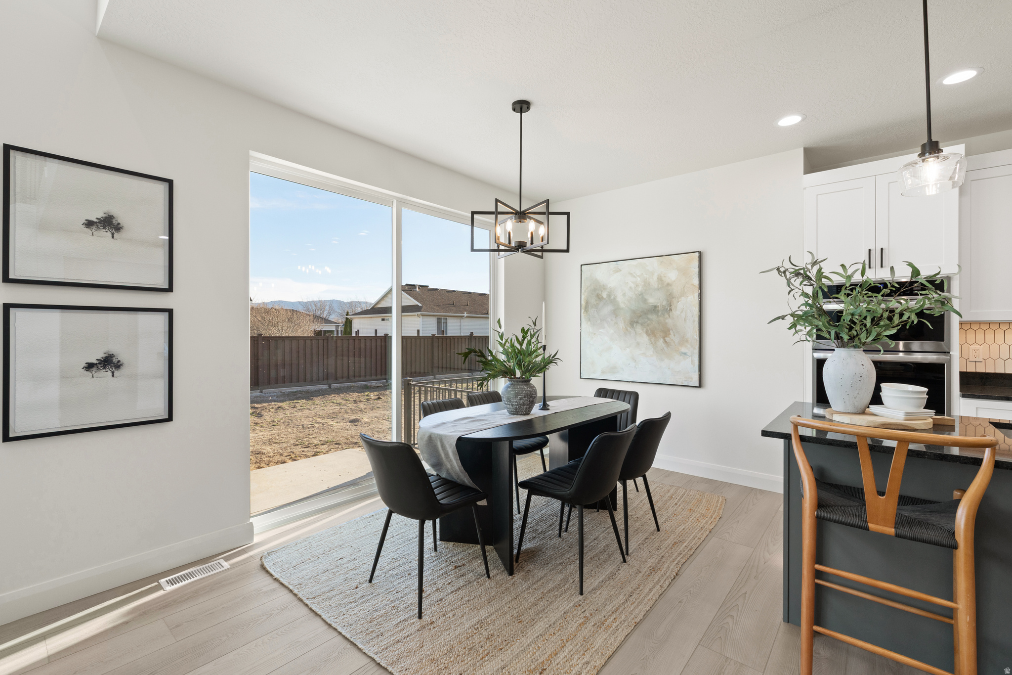 HUNTINGTON FARMS - Residential