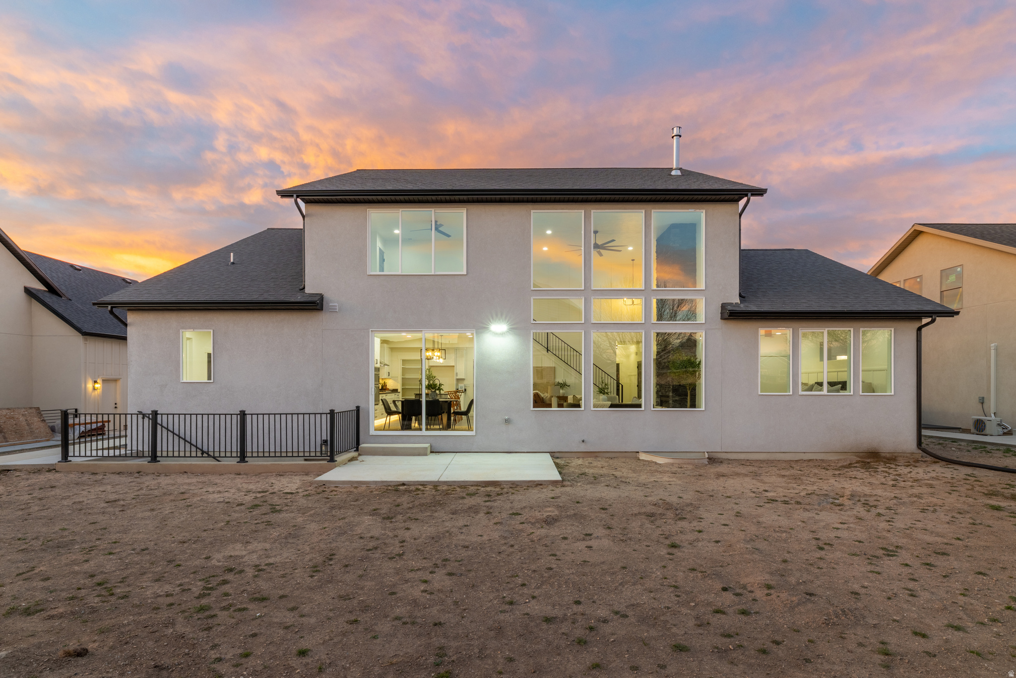 HUNTINGTON FARMS - Residential