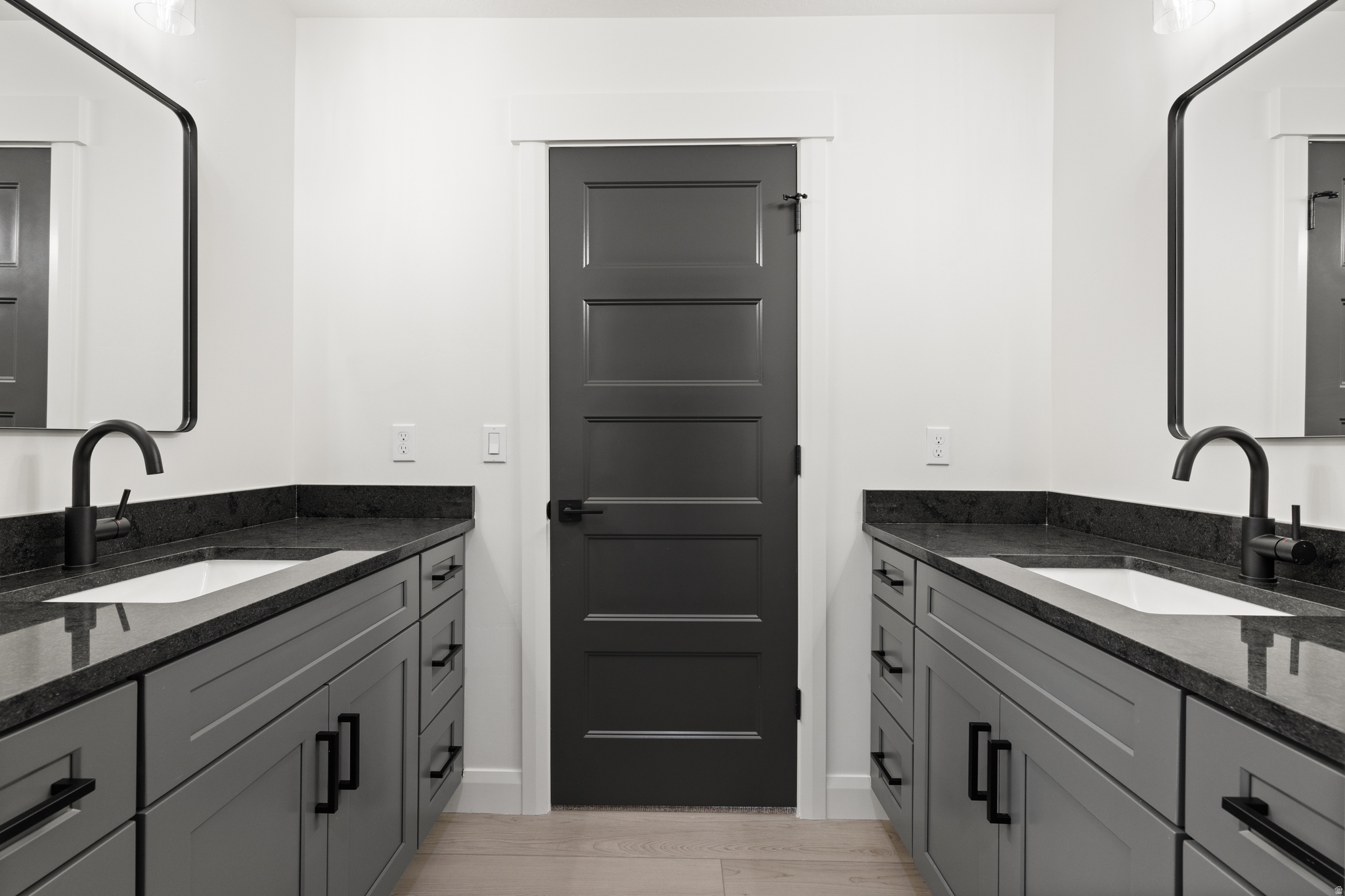 HUNTINGTON FARMS - Residential