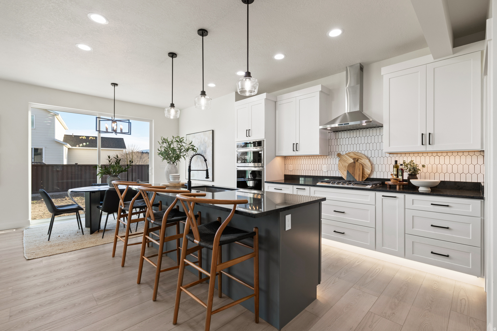 HUNTINGTON FARMS - Residential