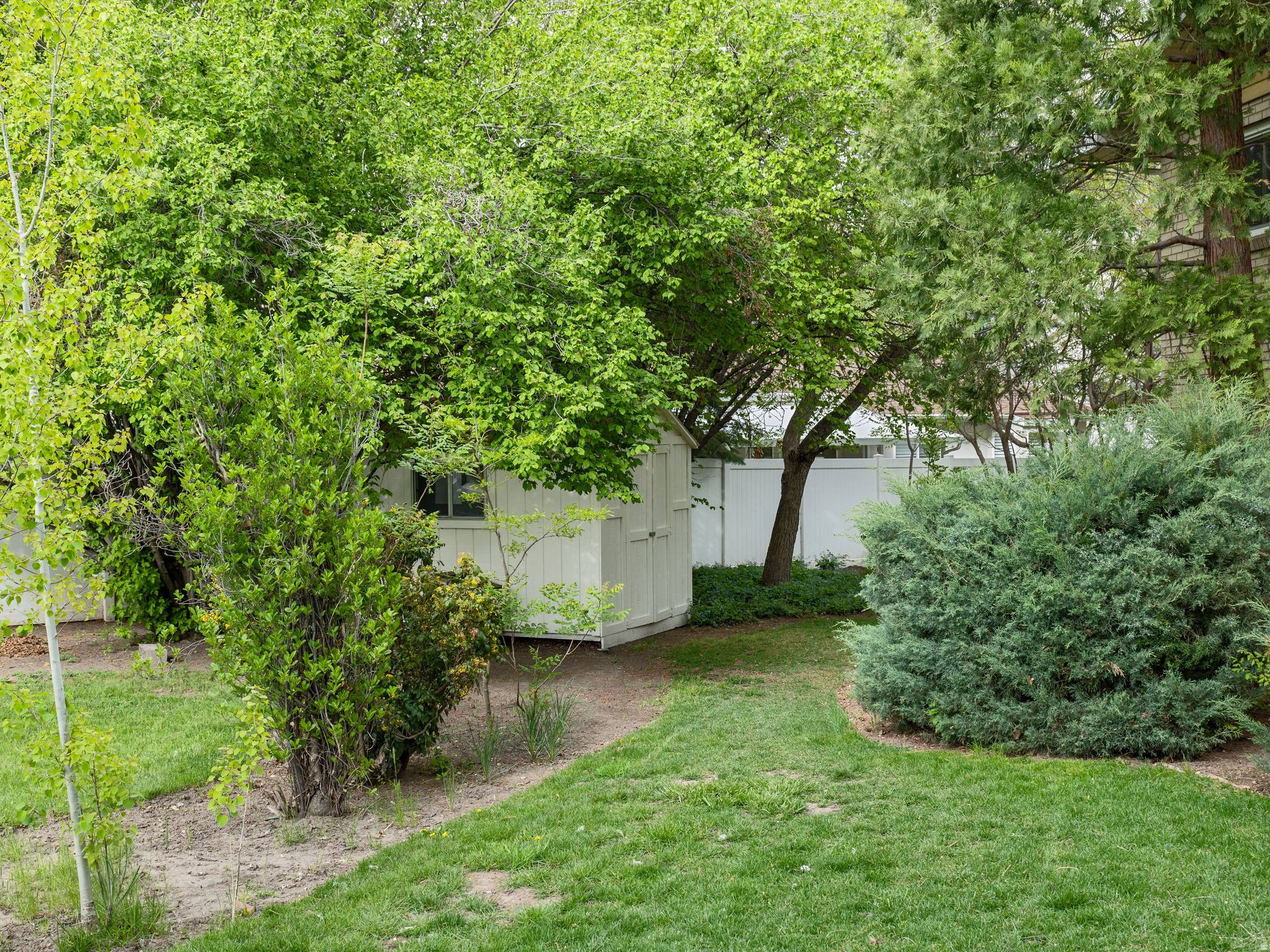 MADELYN MASH - Residential