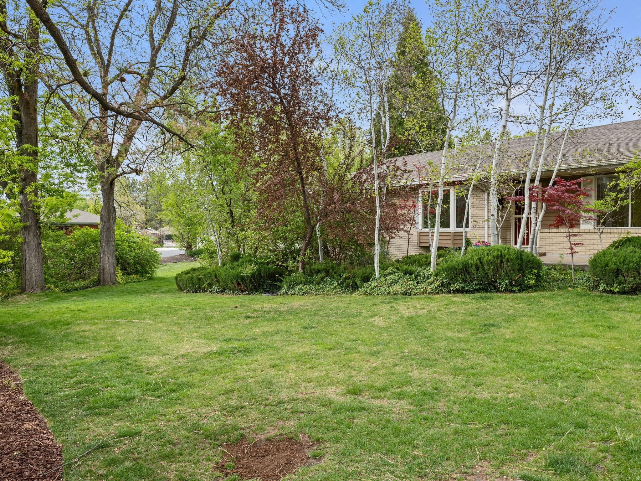 MADELYN MASH - Residential