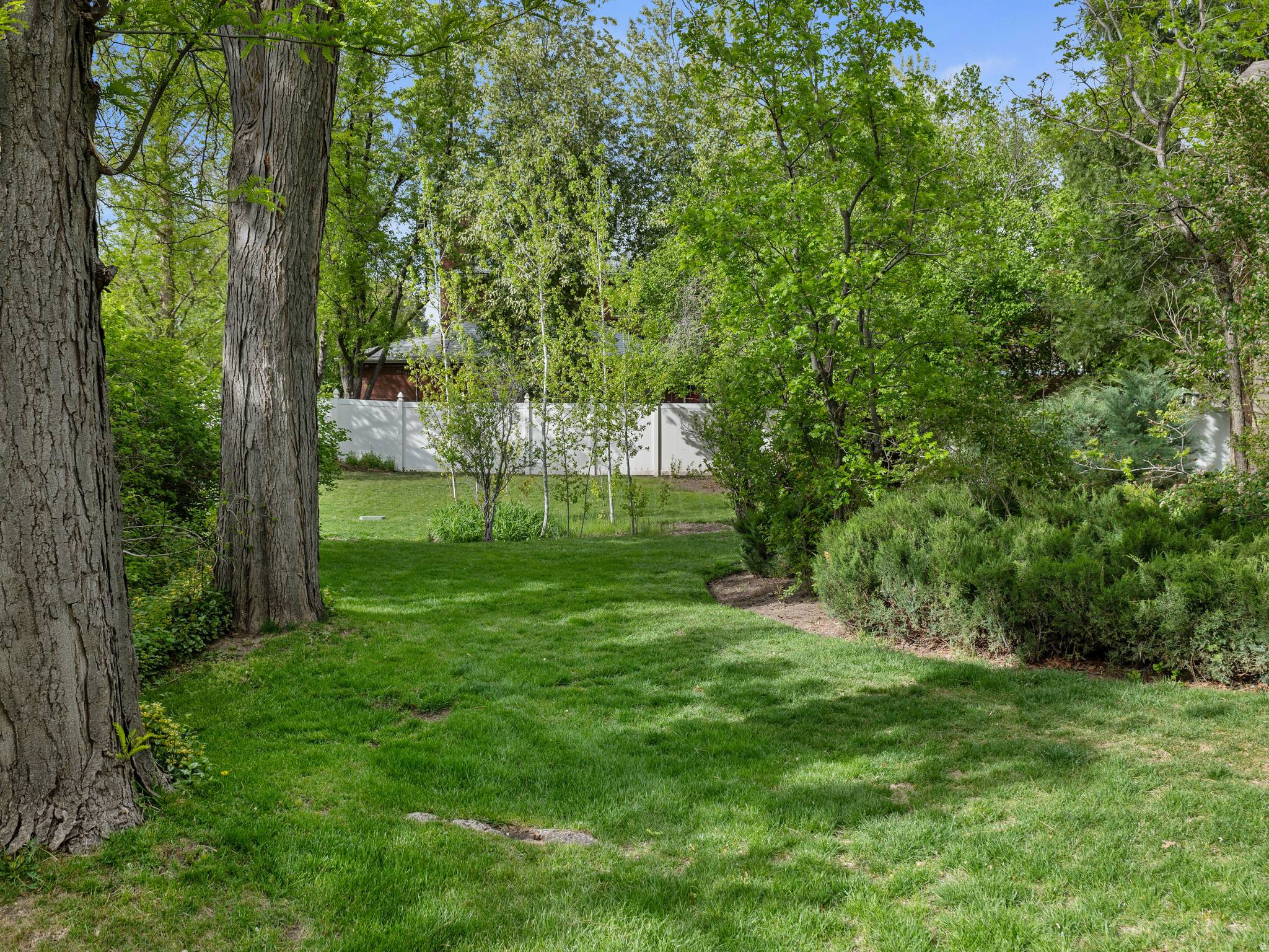 MADELYN MASH - Residential