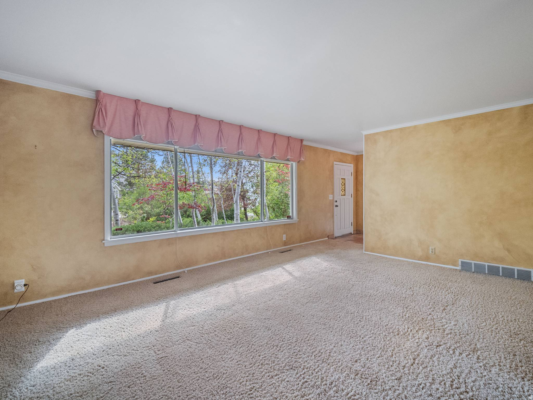 MADELYN MASH - Residential