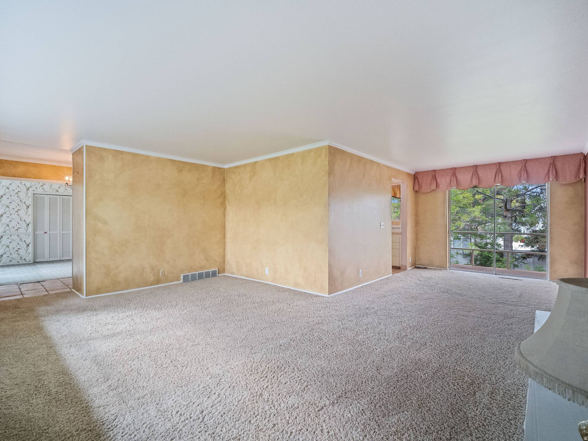 MADELYN MASH - Residential