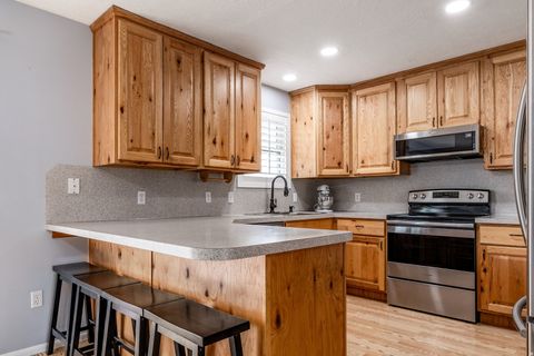 Tiny photo for 5548 S 2950 W, Roy, UT 84067 (MLS # 2148530)