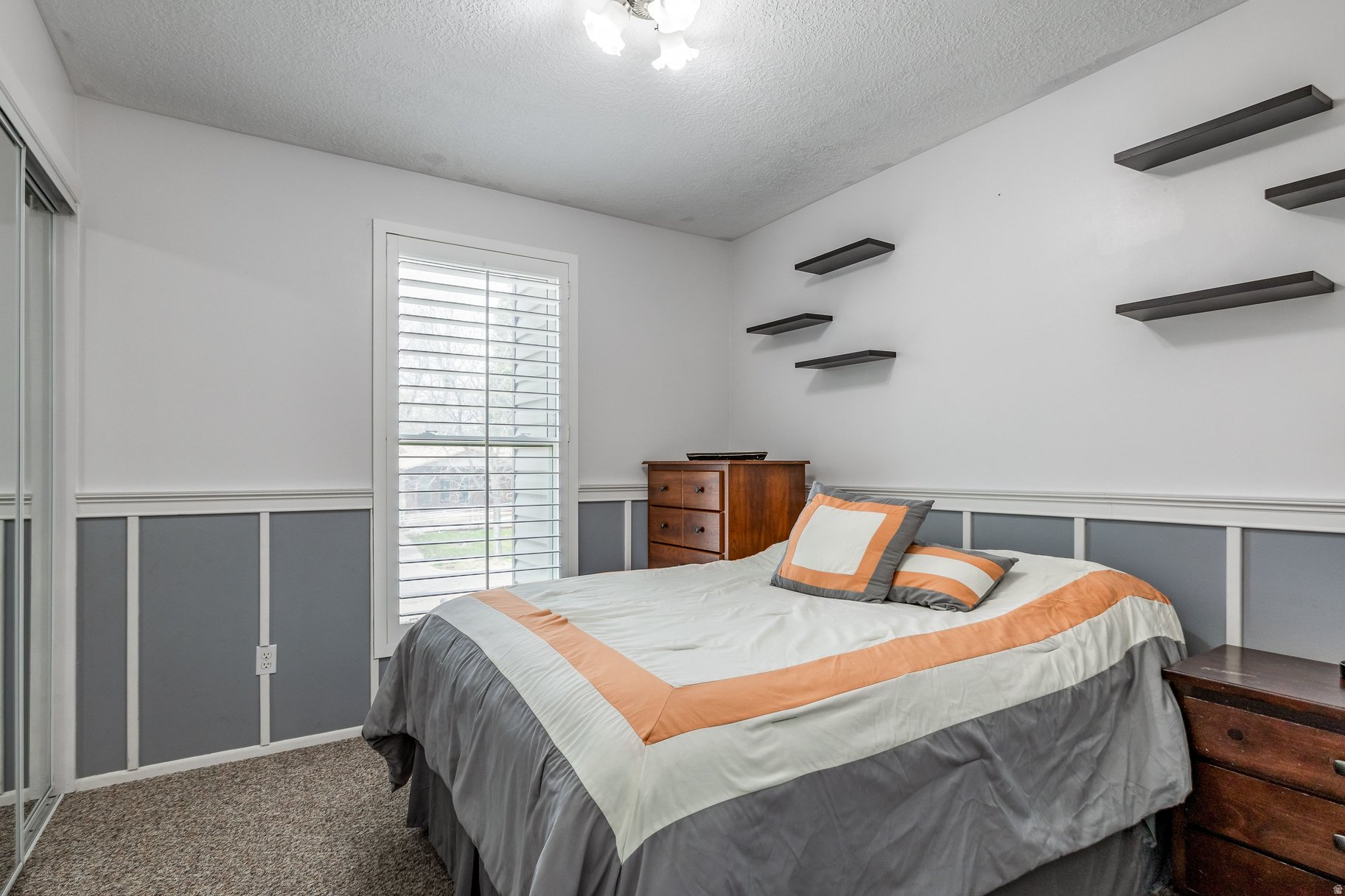 KENTWOOD - Residential