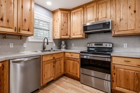Tiny photo for 5548 S 2950 W, Roy, UT 84067 (MLS # 2148530)