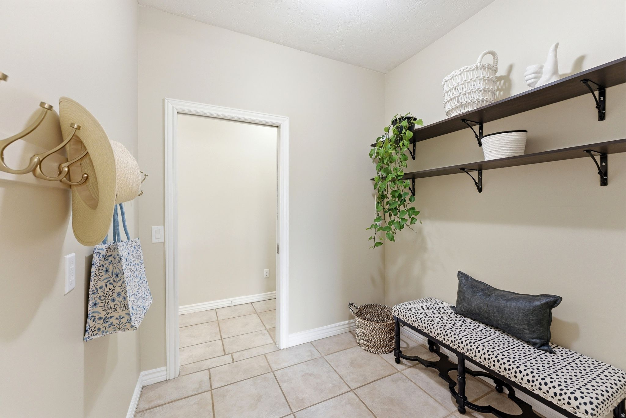 HOLBROOK - Residential