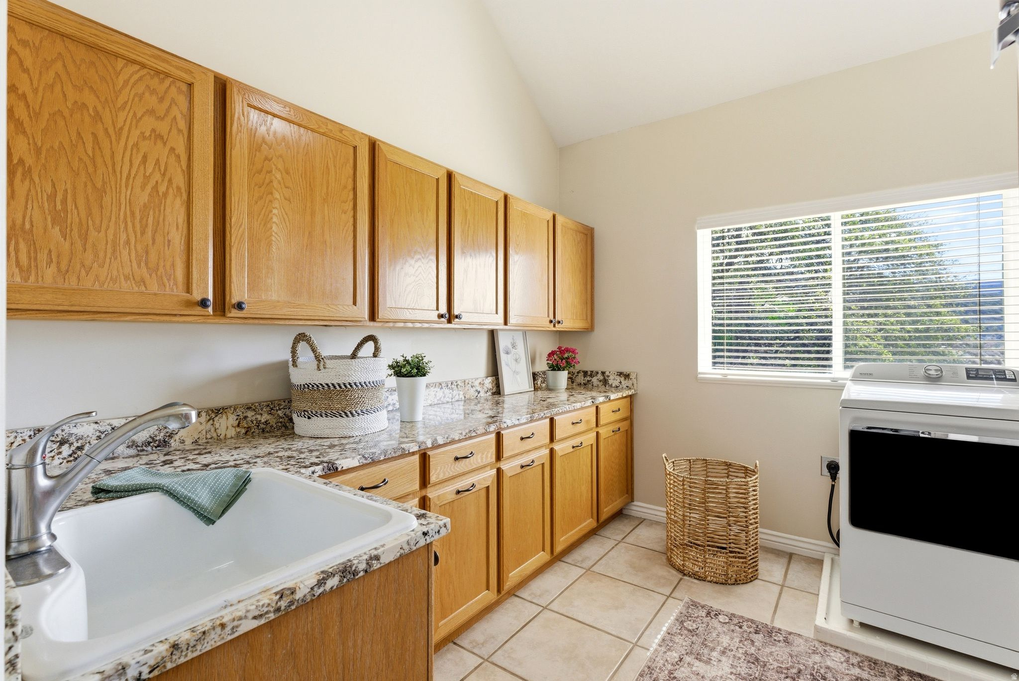 HOLBROOK - Residential