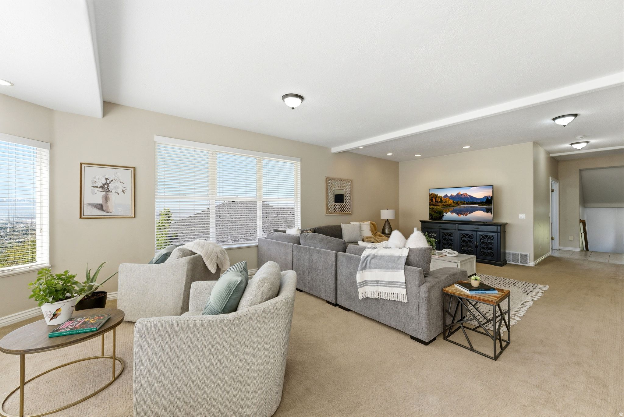 HOLBROOK - Residential