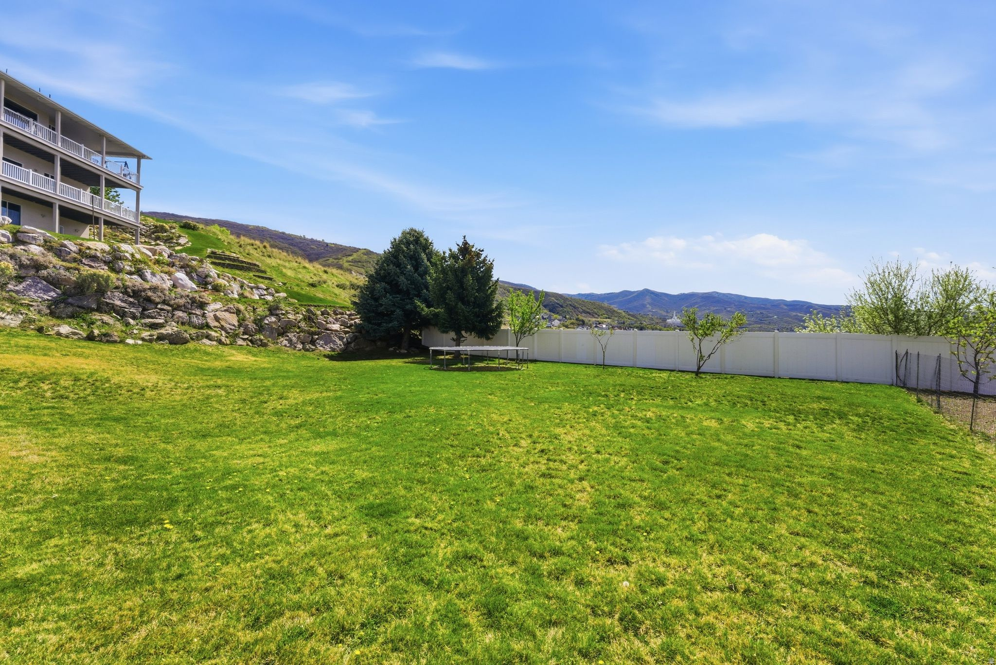 HOLBROOK - Residential