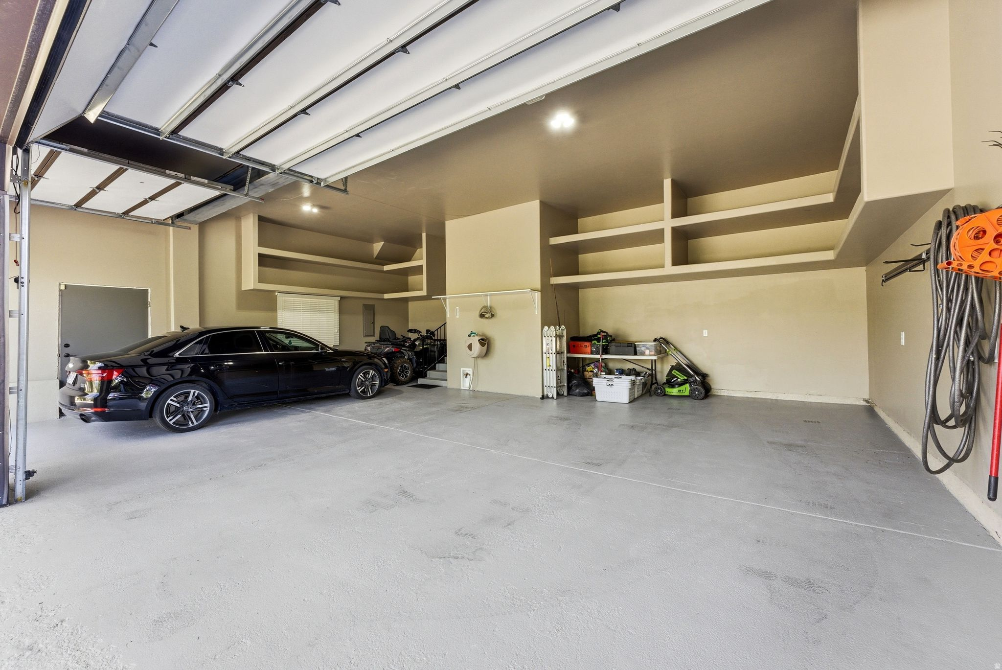 HOLBROOK - Residential