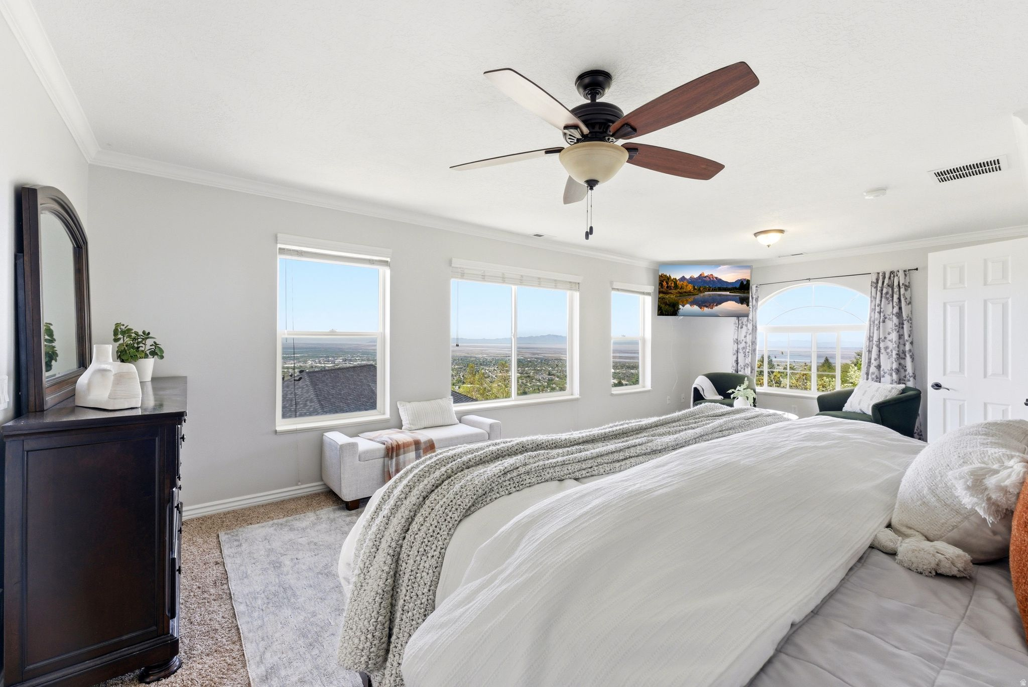 HOLBROOK - Residential