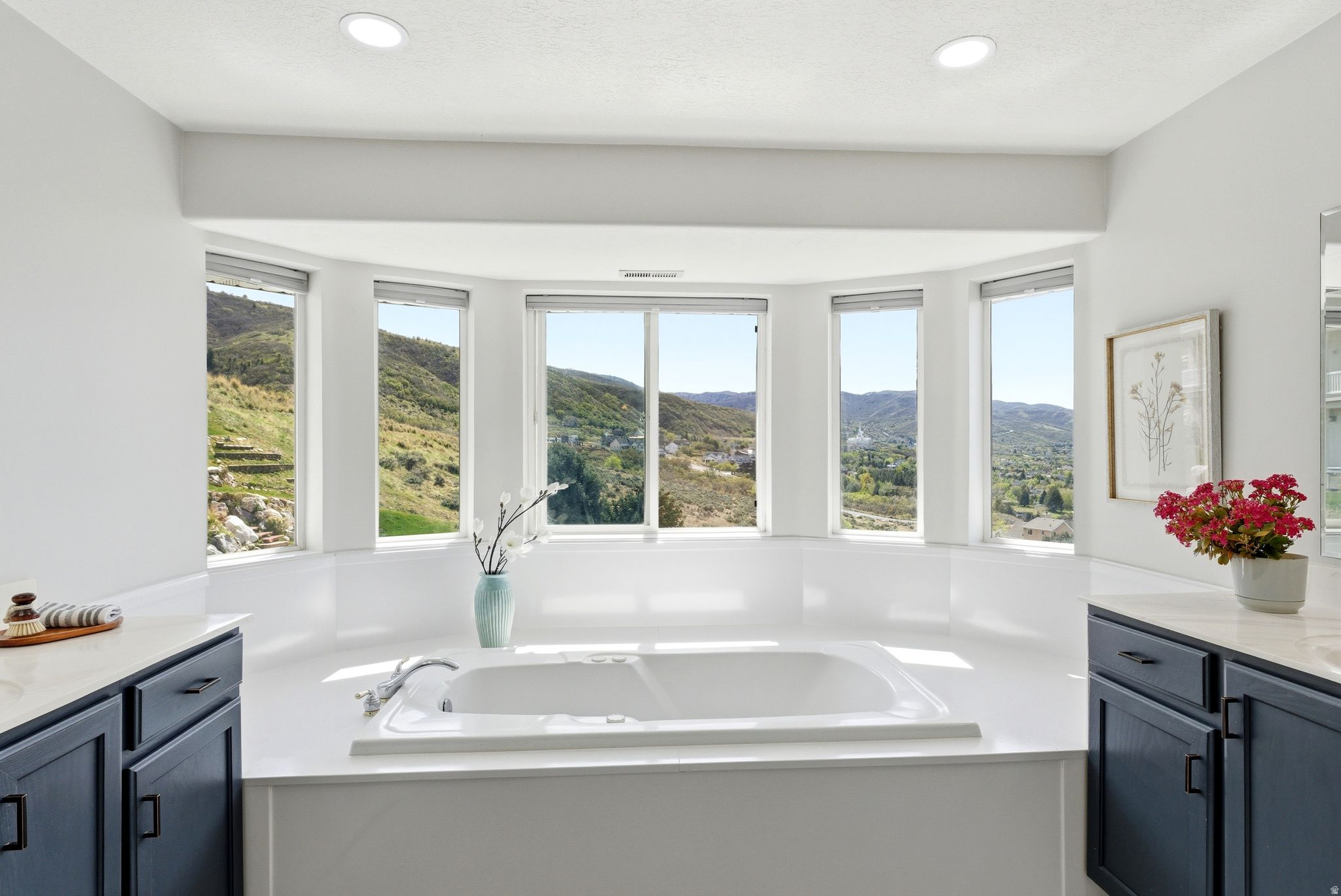 HOLBROOK - Residential