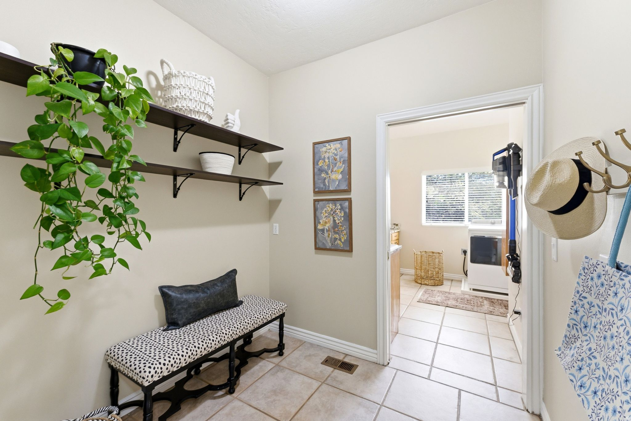 HOLBROOK - Residential