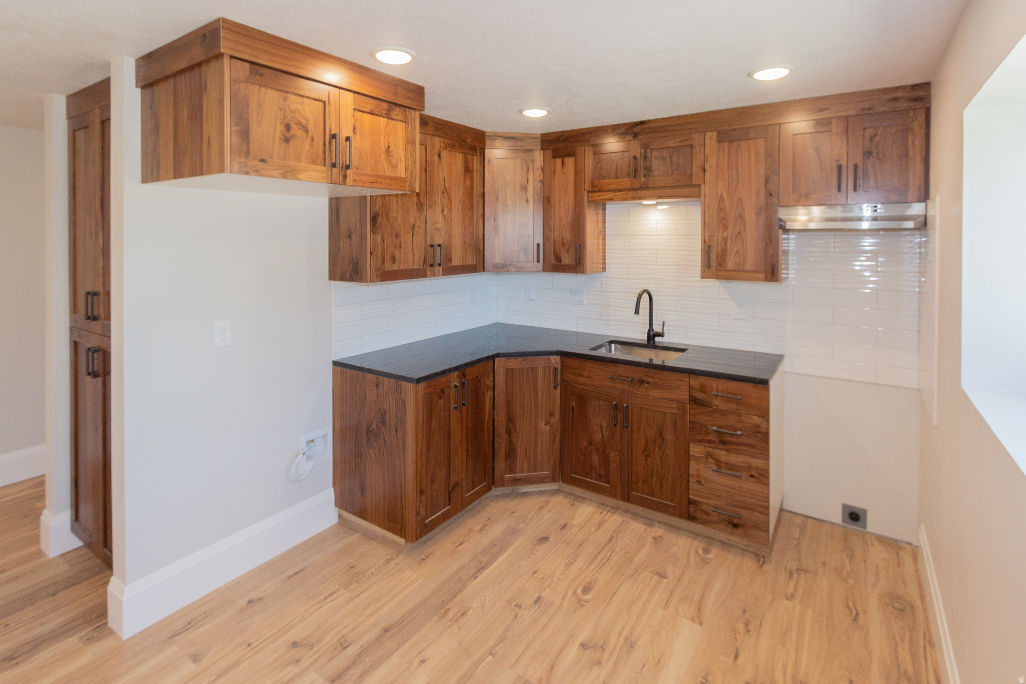 HAWK CREST - Residential