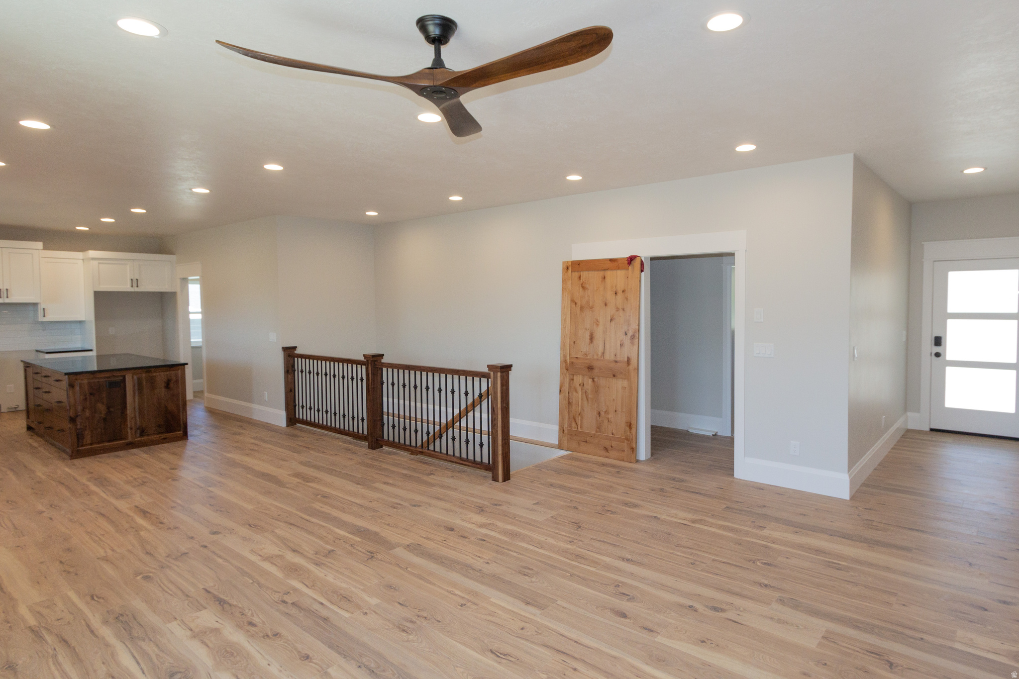 HAWK CREST - Residential