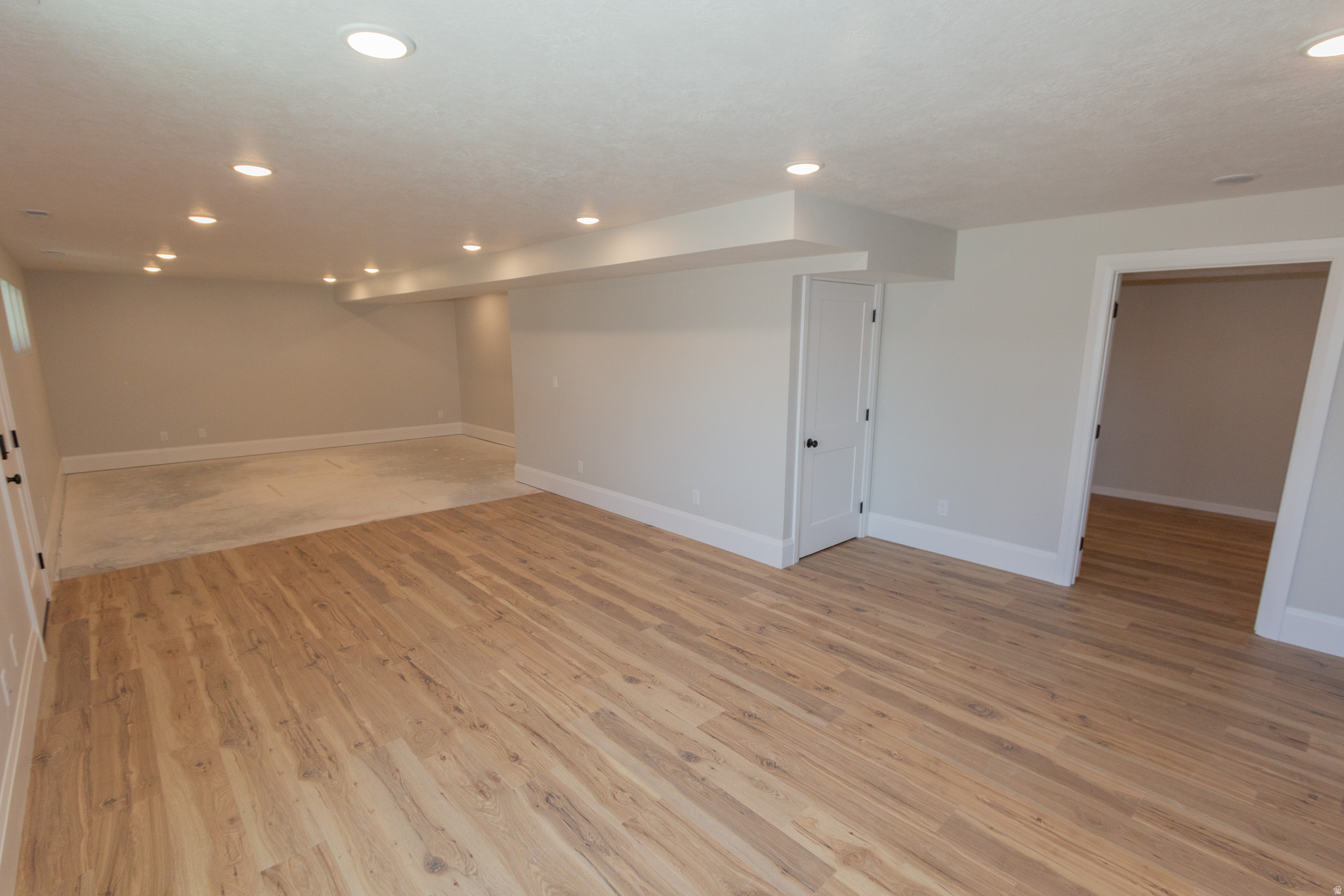 HAWK CREST - Residential