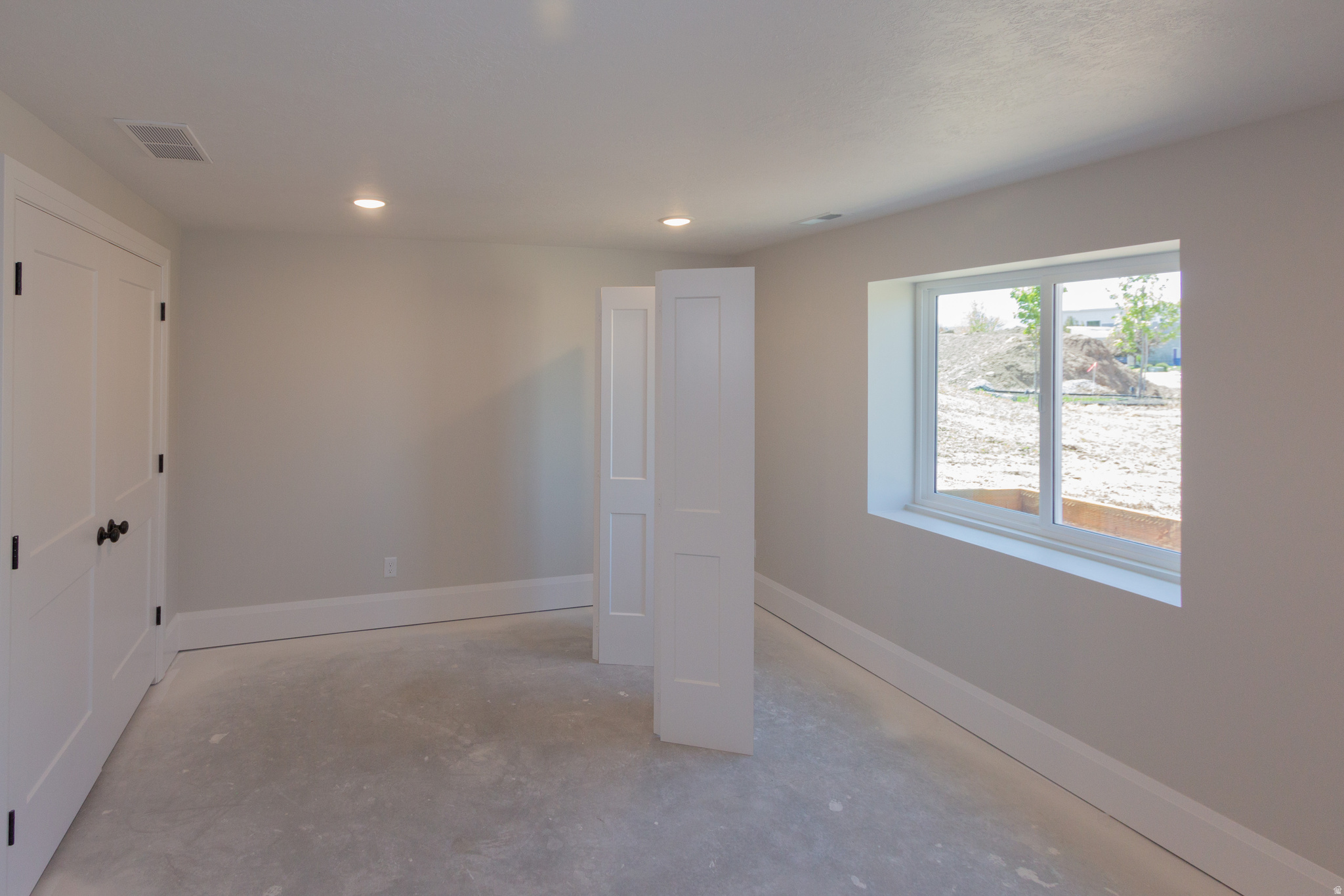 HAWK CREST - Residential