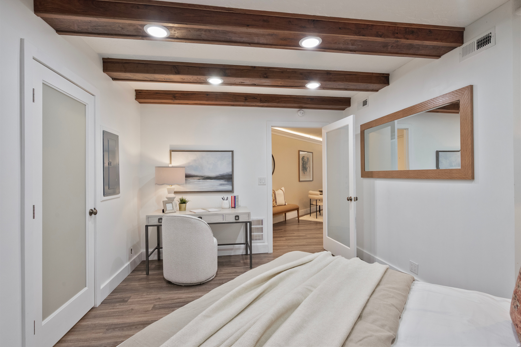 OAKCREST GARDENS - Residential