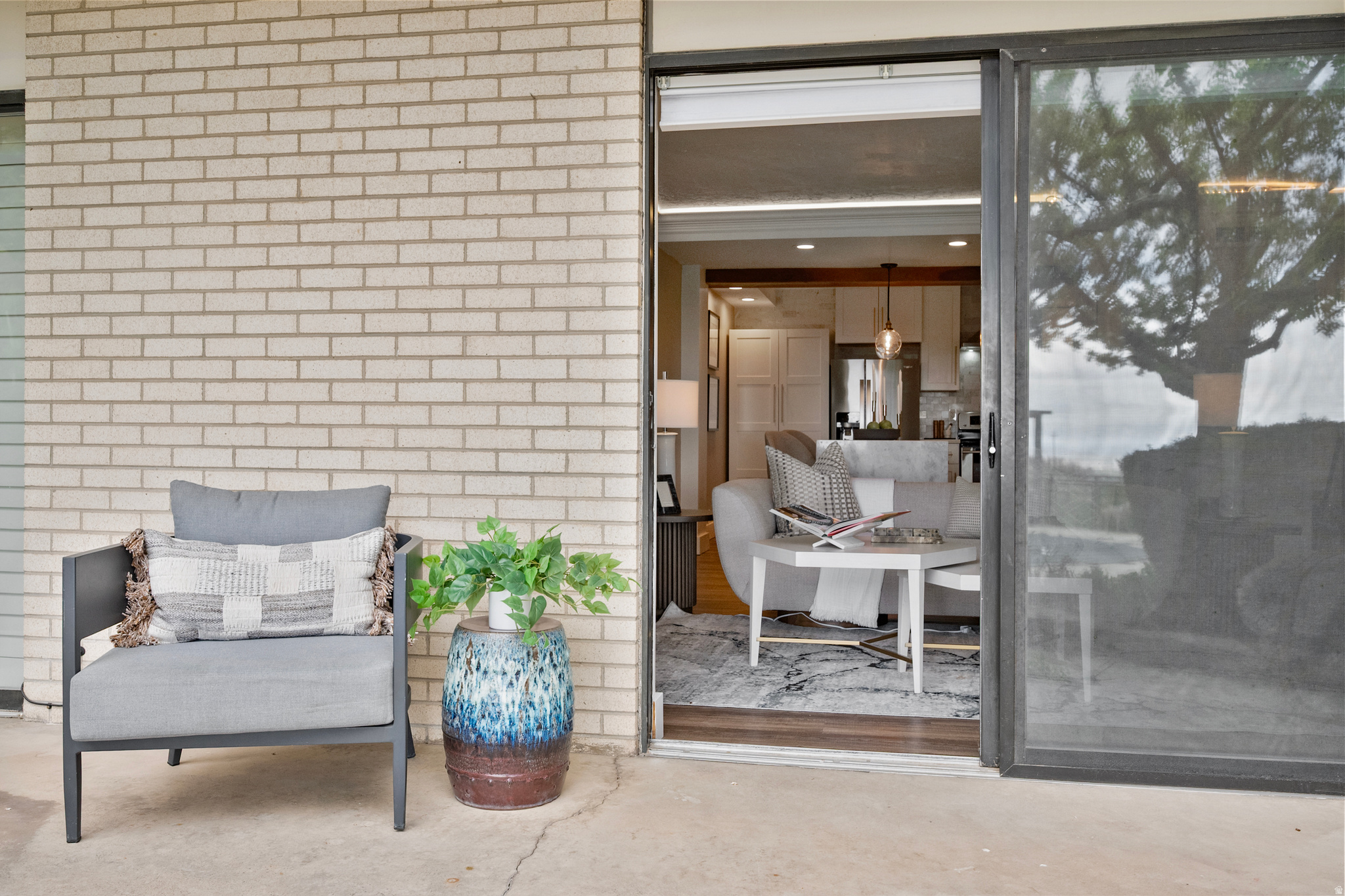 OAKCREST GARDENS - Residential