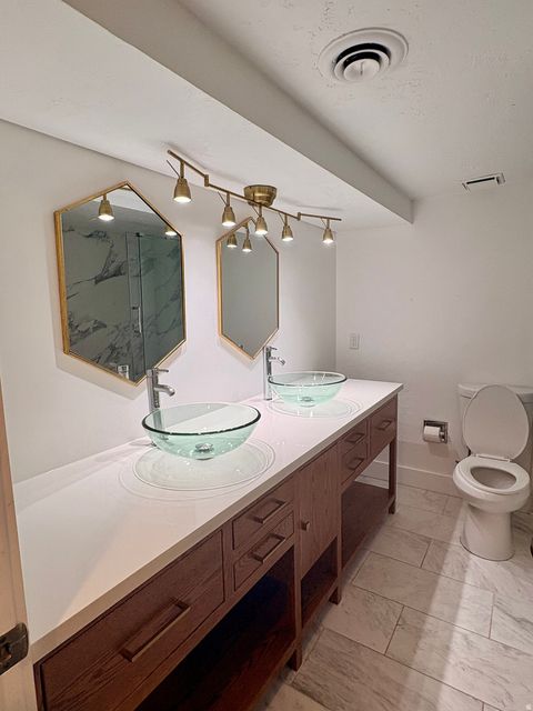 Tiny photo for 900 S DONNER WAY E #105, Salt Lake City, UT 84108 (MLS # 2147105)