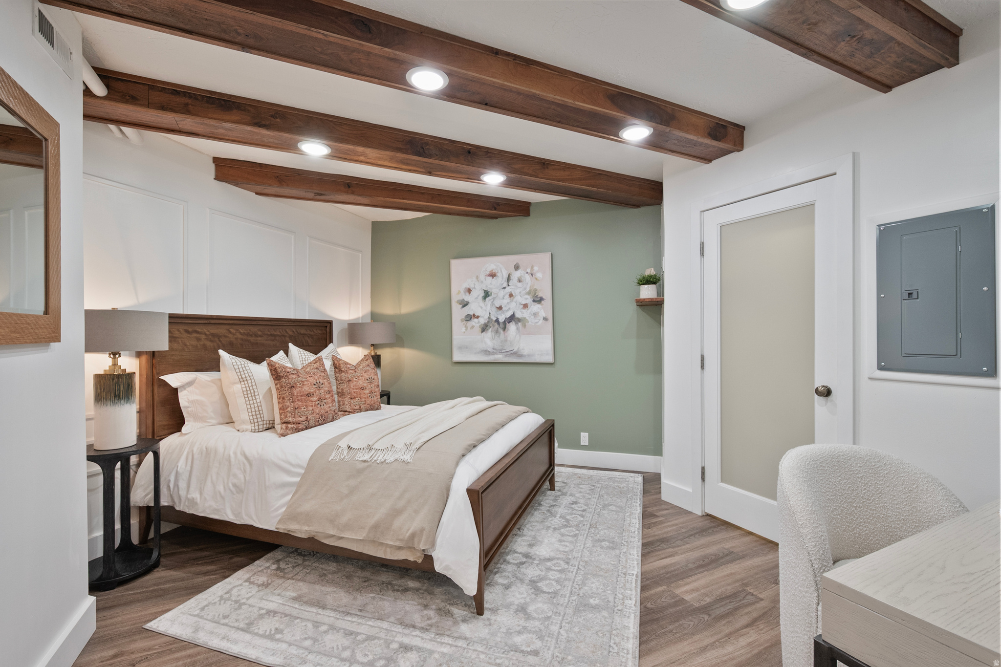 OAKCREST GARDENS - Residential